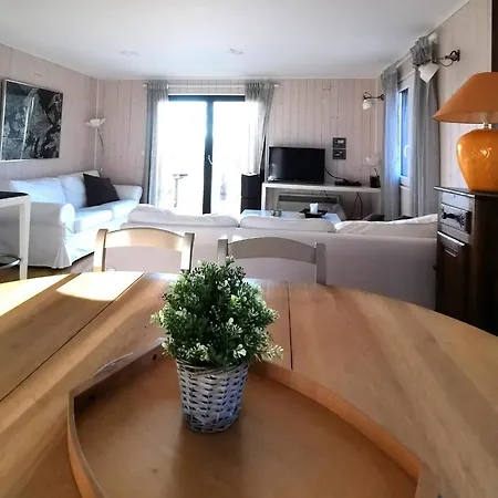 Chalet Le Du Tchession *