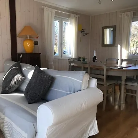 Le Du Tchession Chalet *